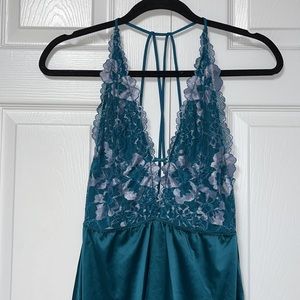 Lace intimate Top size small